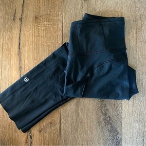 Lululemon workout crop pants